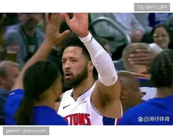 活塞防守效率联盟前三,体系运转流畅不依赖单一核心球员 活塞防守效率联盟前三,体系运转流畅不依赖单一核心球员